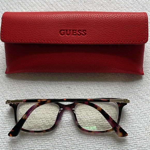 Guess eyeglasses frames. - Picture 5 of 6